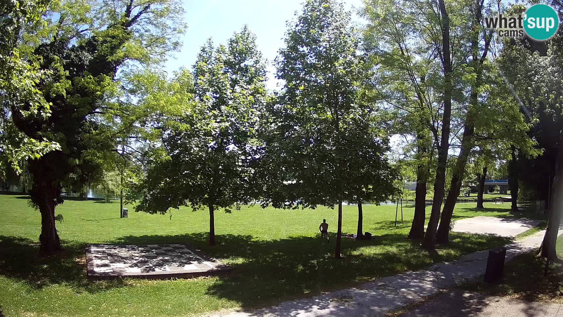 Webcam Karlovac EN DIRECT – Piscine extérieure Foginovo – Korana – Croatie