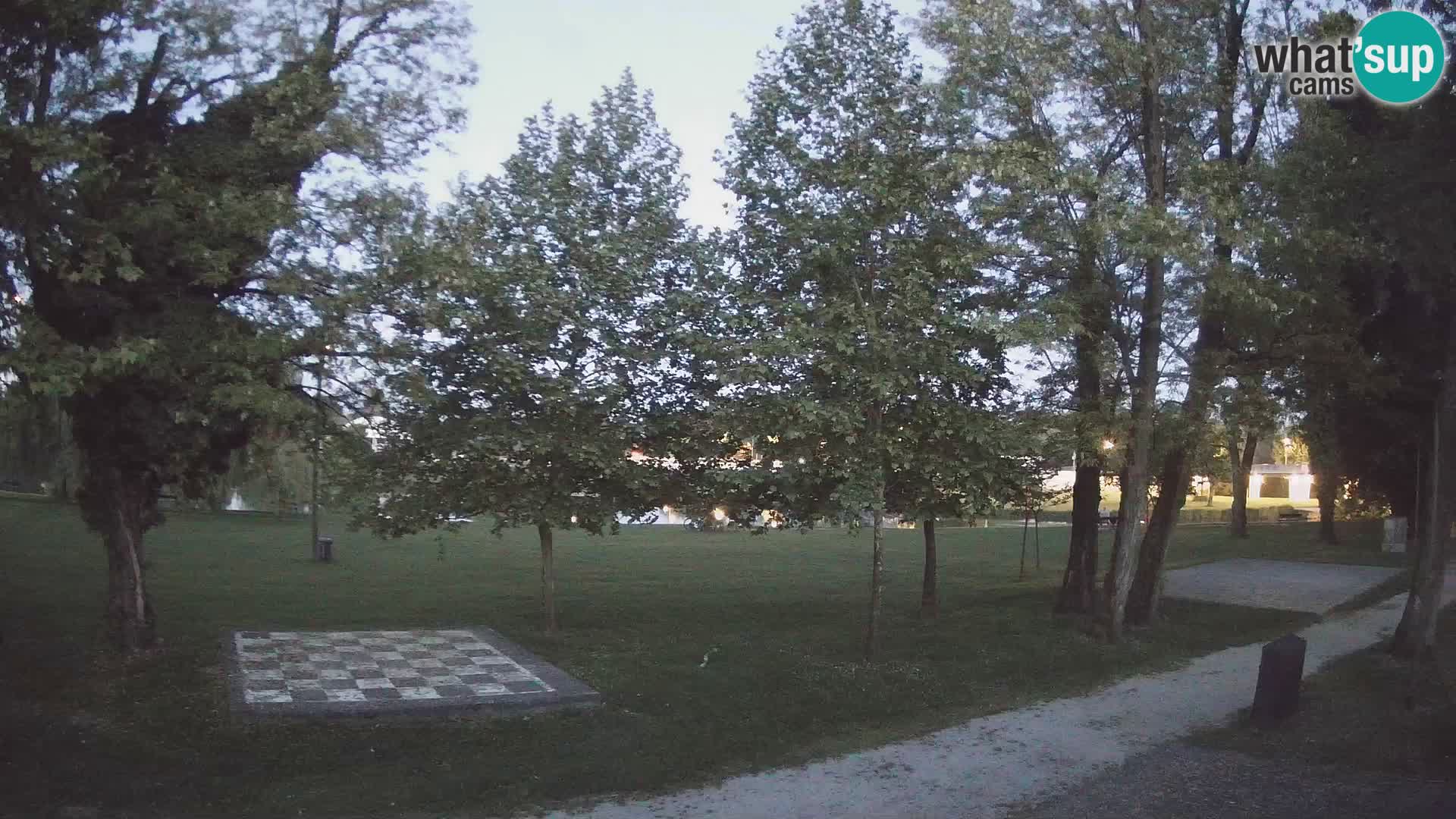 LIVE Karlovac Webcam – Piscina exterior Foginovo – Korana – Croacia