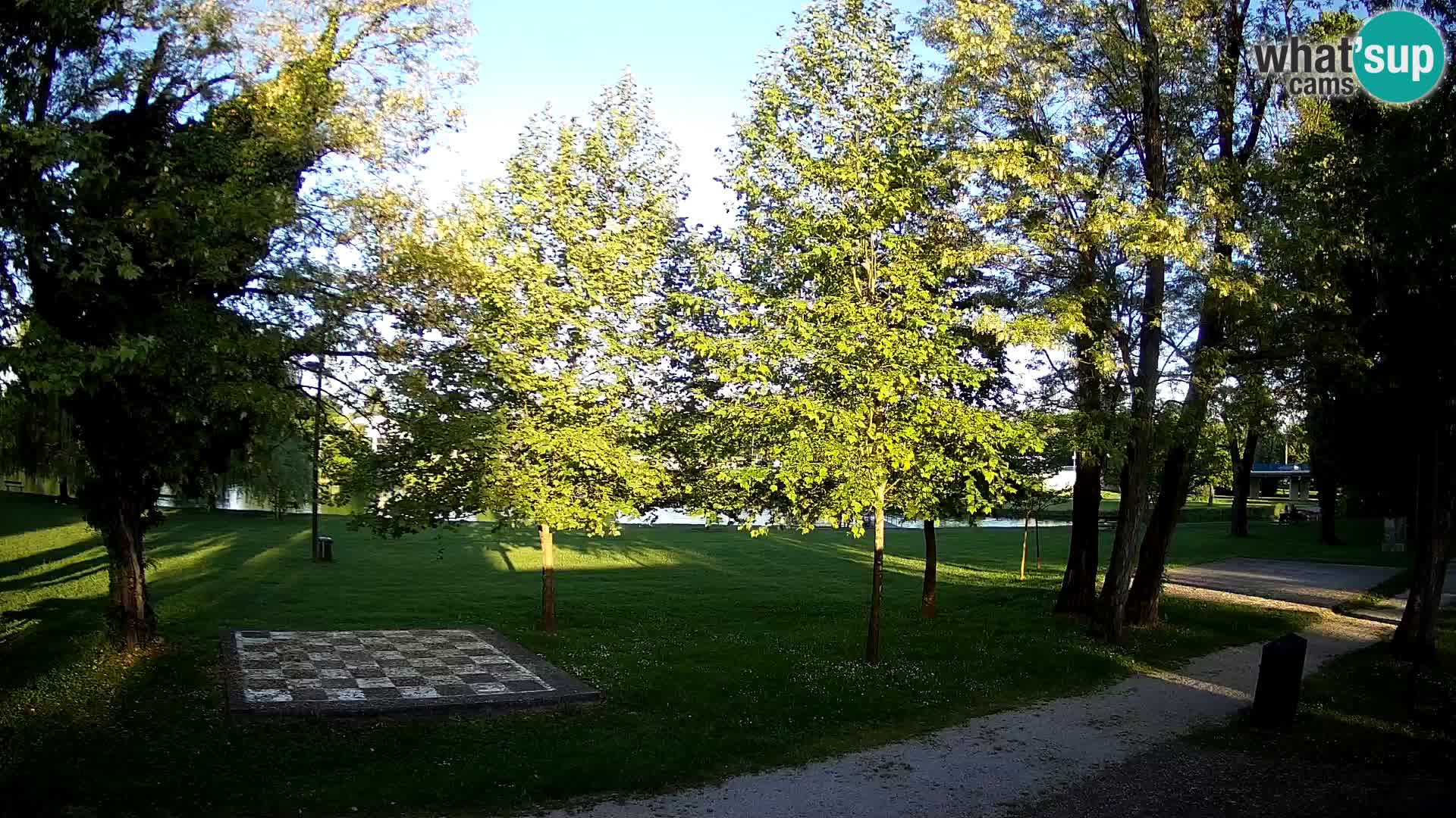 LIVE Karlovac Webcam – Piscina exterior Foginovo – Korana – Croacia