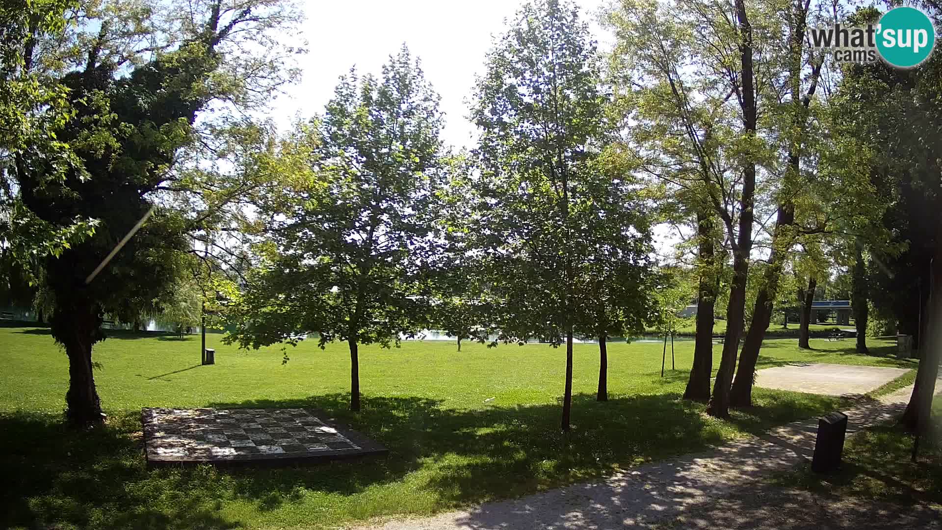 LIVE Karlovac Webcam – Piscina exterior Foginovo – Korana – Croacia
