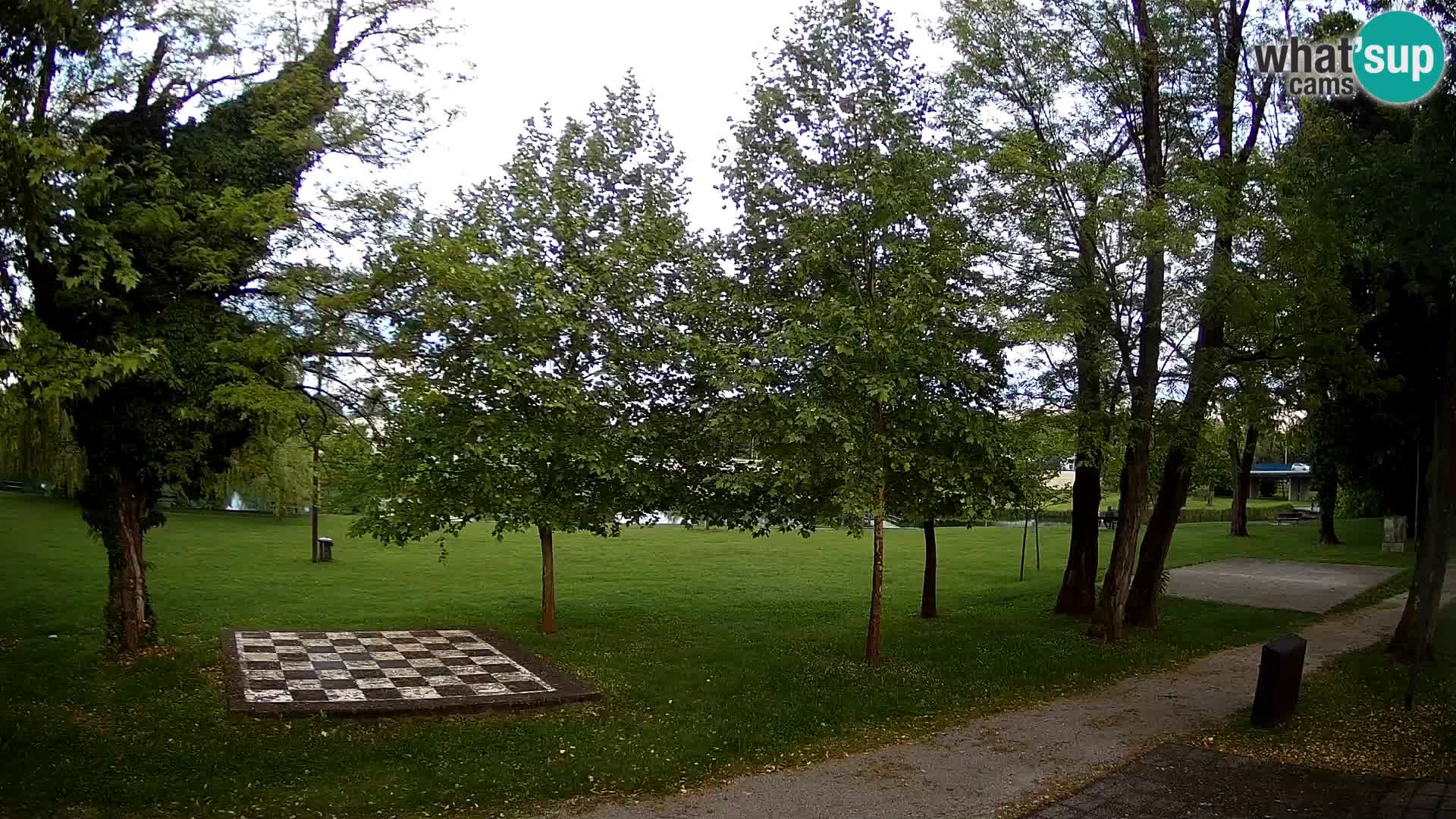 Webcam Karlovac EN DIRECT – Piscine extérieure Foginovo – Korana – Croatie