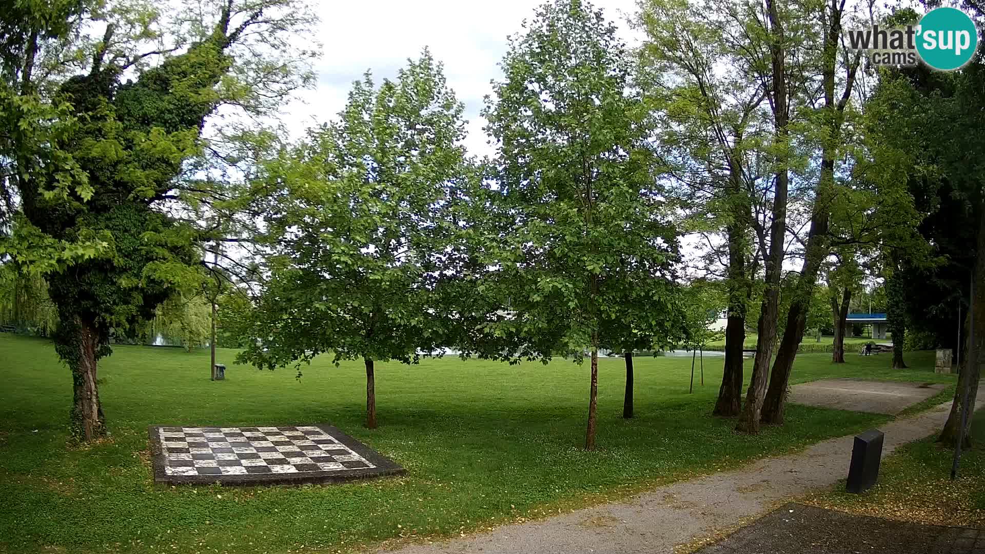 LIVE Karlovac Webcam – Piscina exterior Foginovo – Korana – Croacia