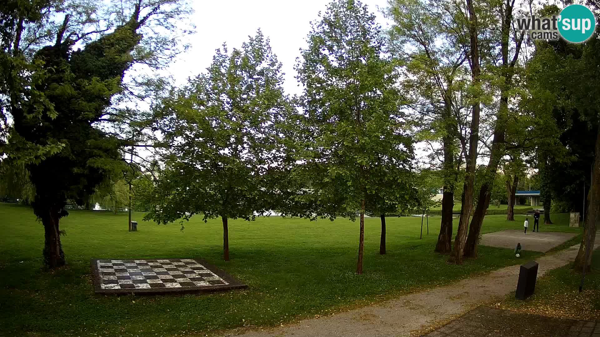 Webcam Karlovac EN DIRECT – Piscine extérieure Foginovo – Korana – Croatie