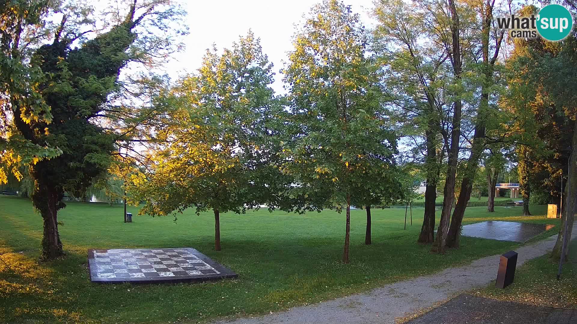 Webcam Karlovac EN DIRECT – Piscine extérieure Foginovo – Korana – Croatie