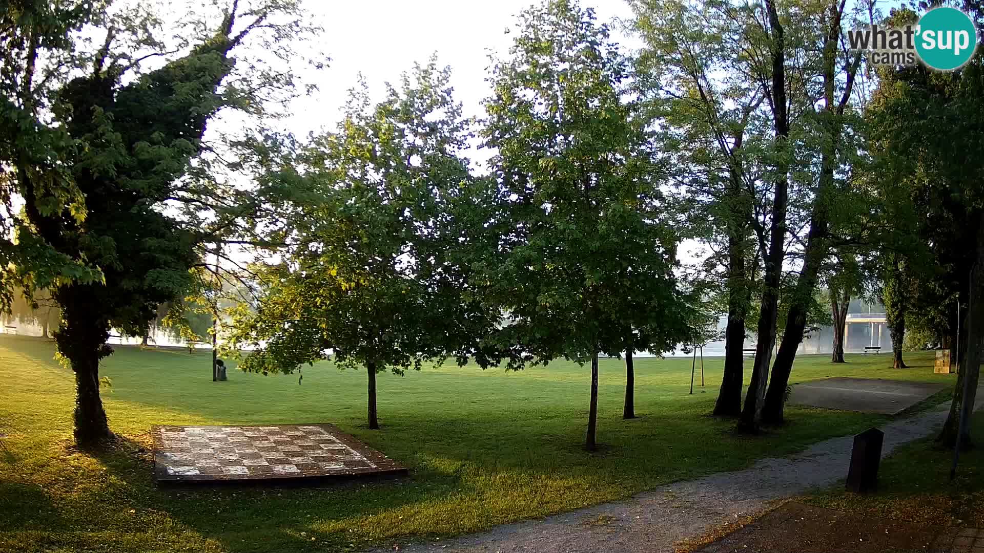 Webcam Karlovac EN DIRECT – Piscine extérieure Foginovo – Korana – Croatie