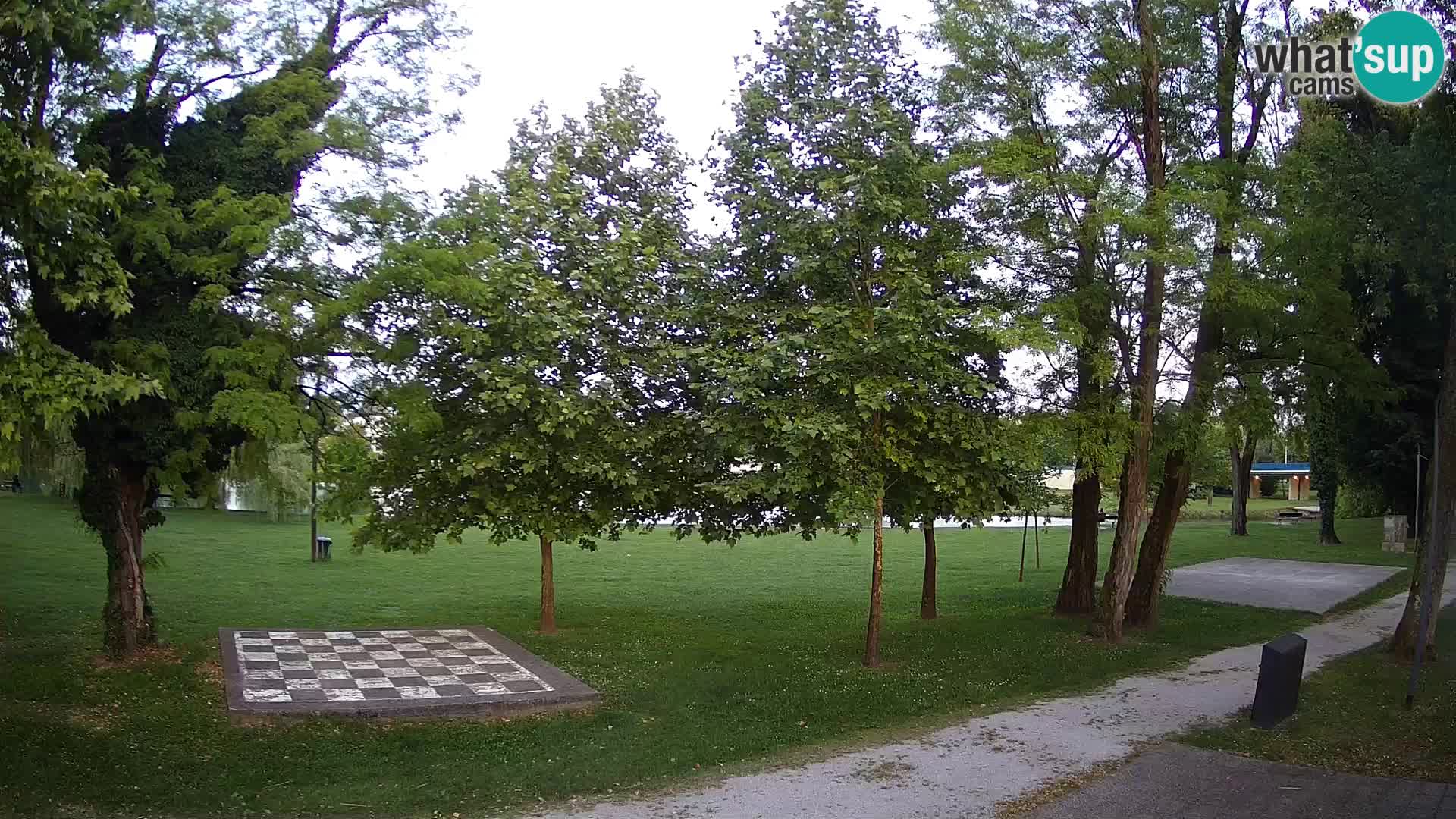 Webcam Karlovac EN DIRECT – Piscine extérieure Foginovo – Korana – Croatie