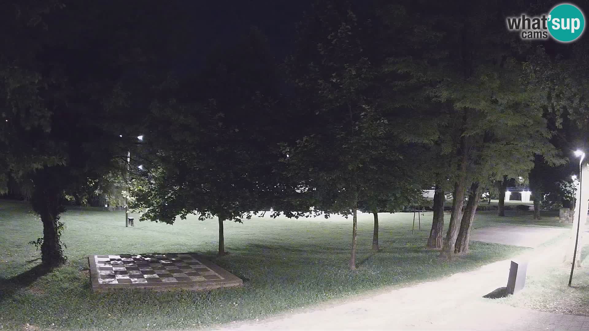 Webcam Karlovac EN DIRECT – Piscine extérieure Foginovo – Korana – Croatie
