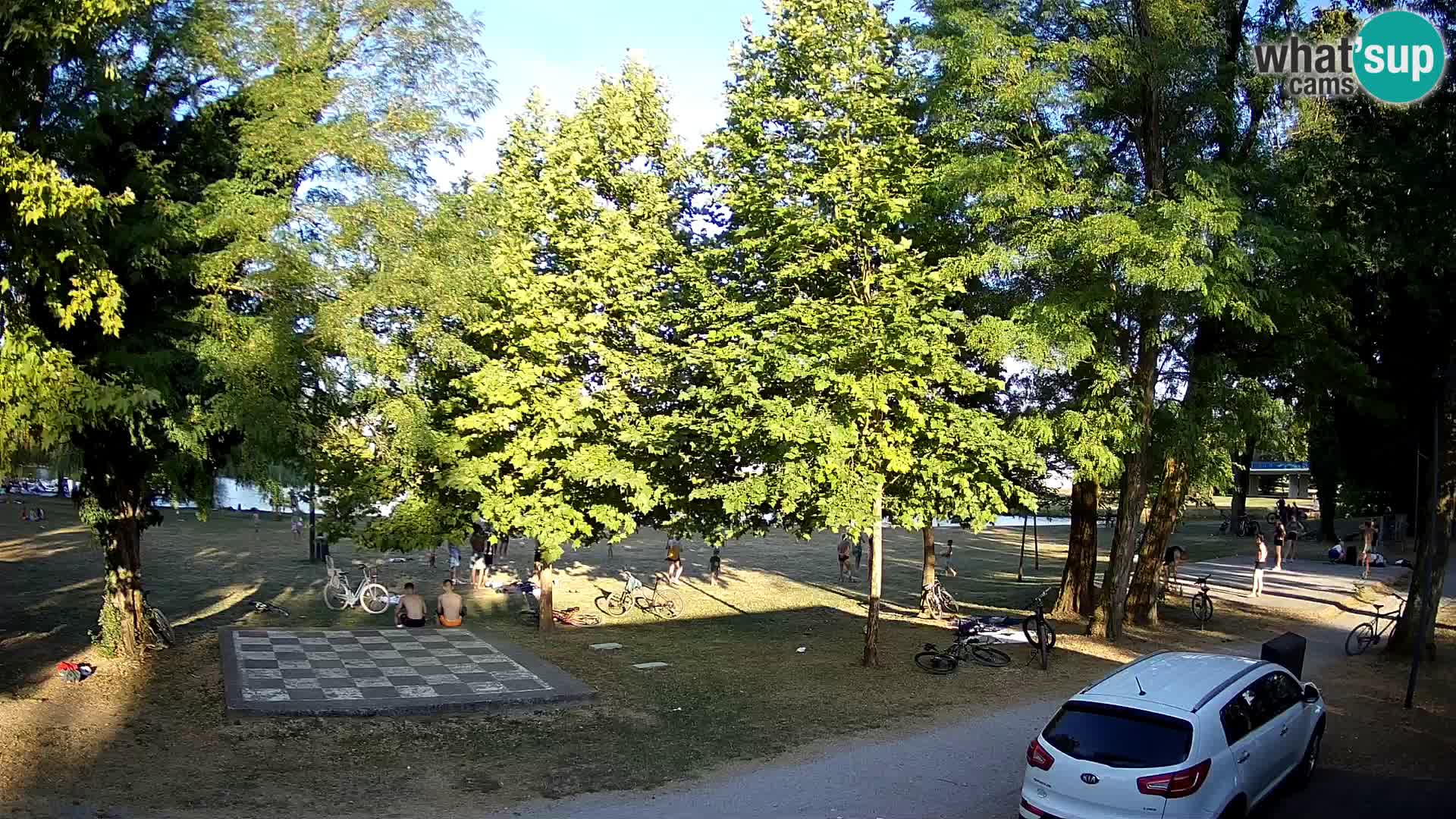 V ŽIVO Spletna kamera Karlovac – mestno kopališče Foginovo – Korana – Hrvaška