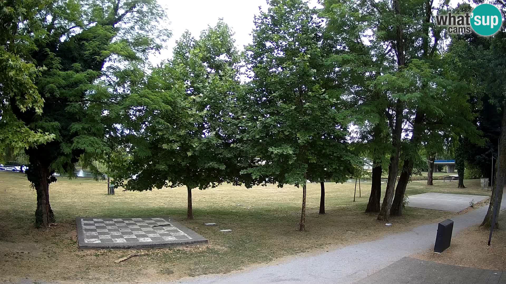 Webcam Karlovac EN DIRECT – Piscine extérieure Foginovo – Korana – Croatie