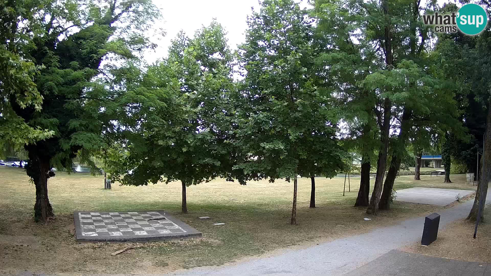 LIVE Karlovac Webcam – Piscina exterior Foginovo – Korana – Croacia