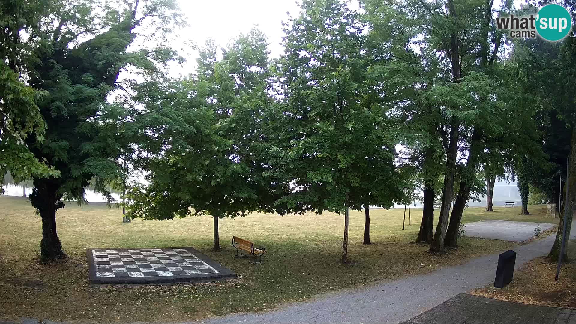 LIVE Karlovac Webcam – Piscina exterior Foginovo – Korana – Croacia