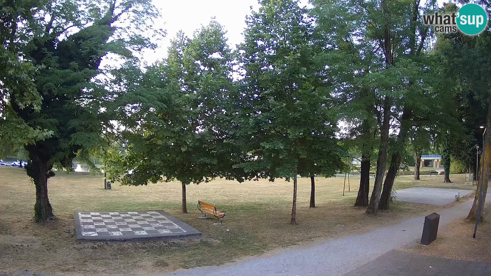Webcam Karlovac EN DIRECT – Piscine extérieure Foginovo – Korana – Croatie