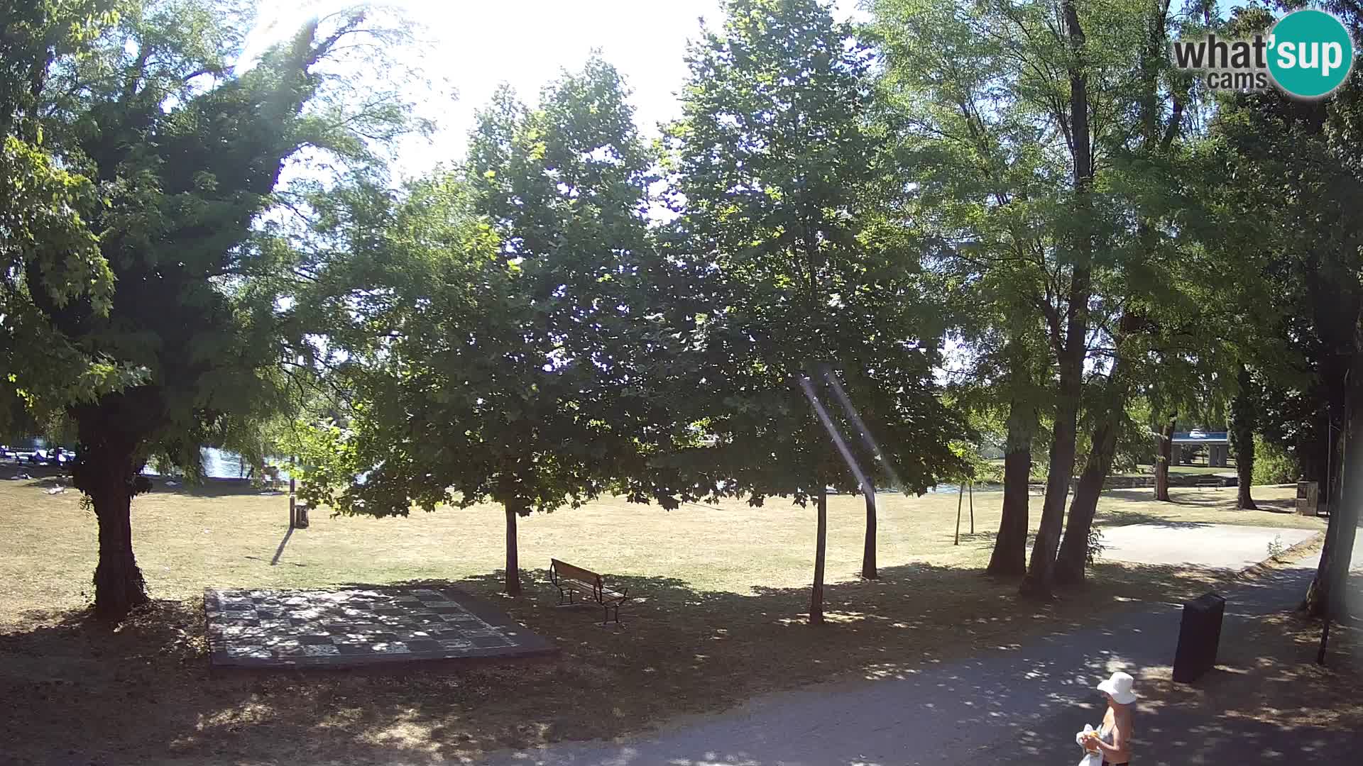 LIVE Karlovac Webcam – Outdoor swimming-pool Foginovo – Korana – Croatia
