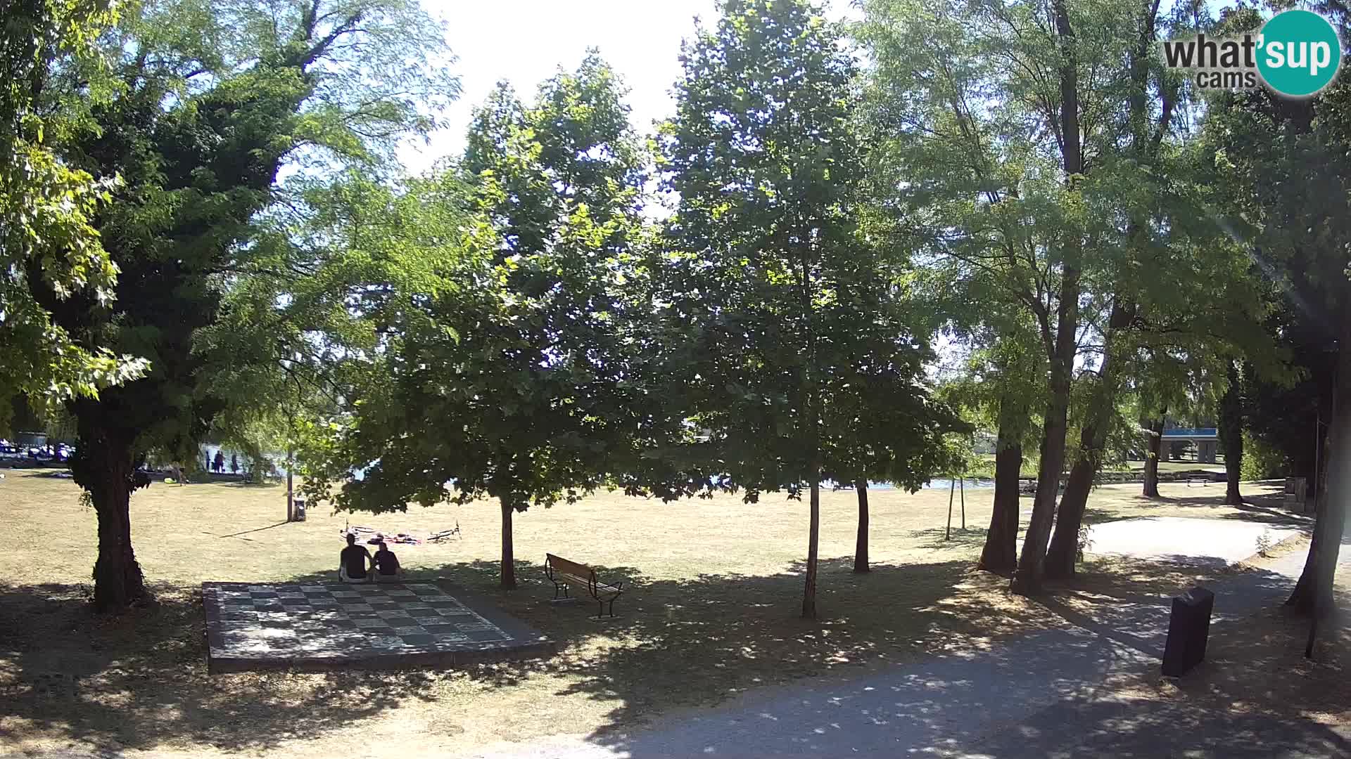 Webcam Karlovac EN DIRECT – Piscine extérieure Foginovo – Korana – Croatie