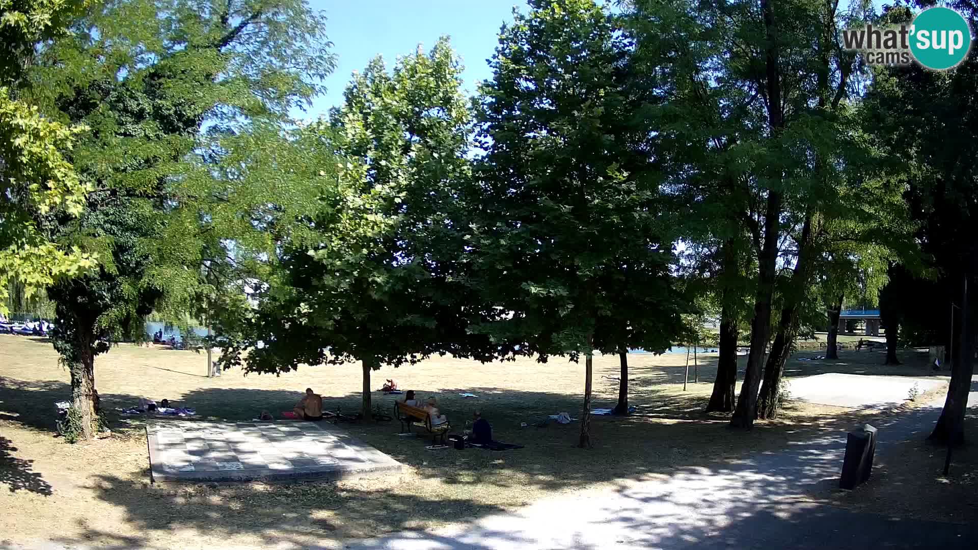 Webcam Karlovac EN DIRECT – Piscine extérieure Foginovo – Korana – Croatie