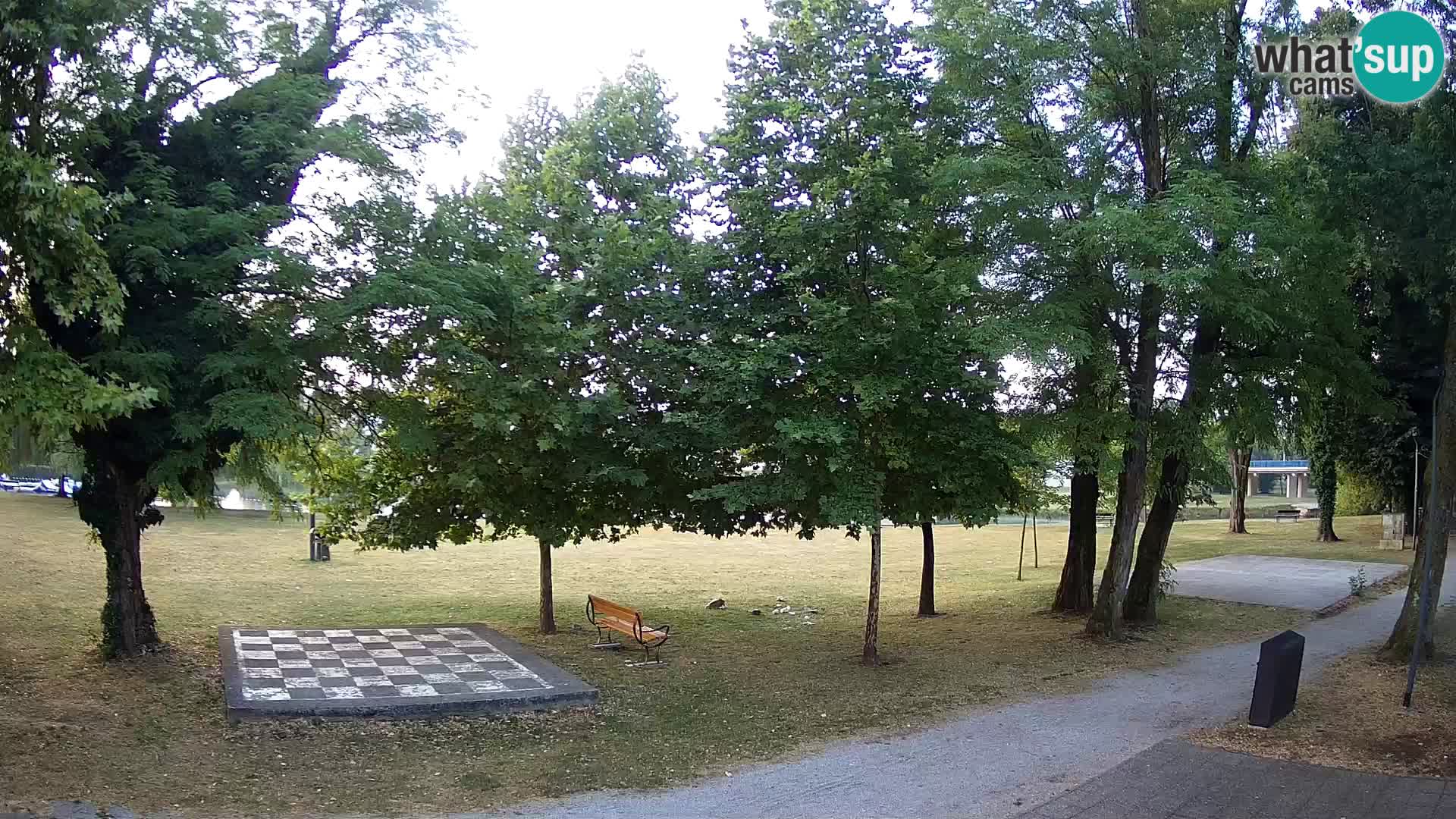 LIVE Karlovac Webcam – Piscina exterior Foginovo – Korana – Croacia