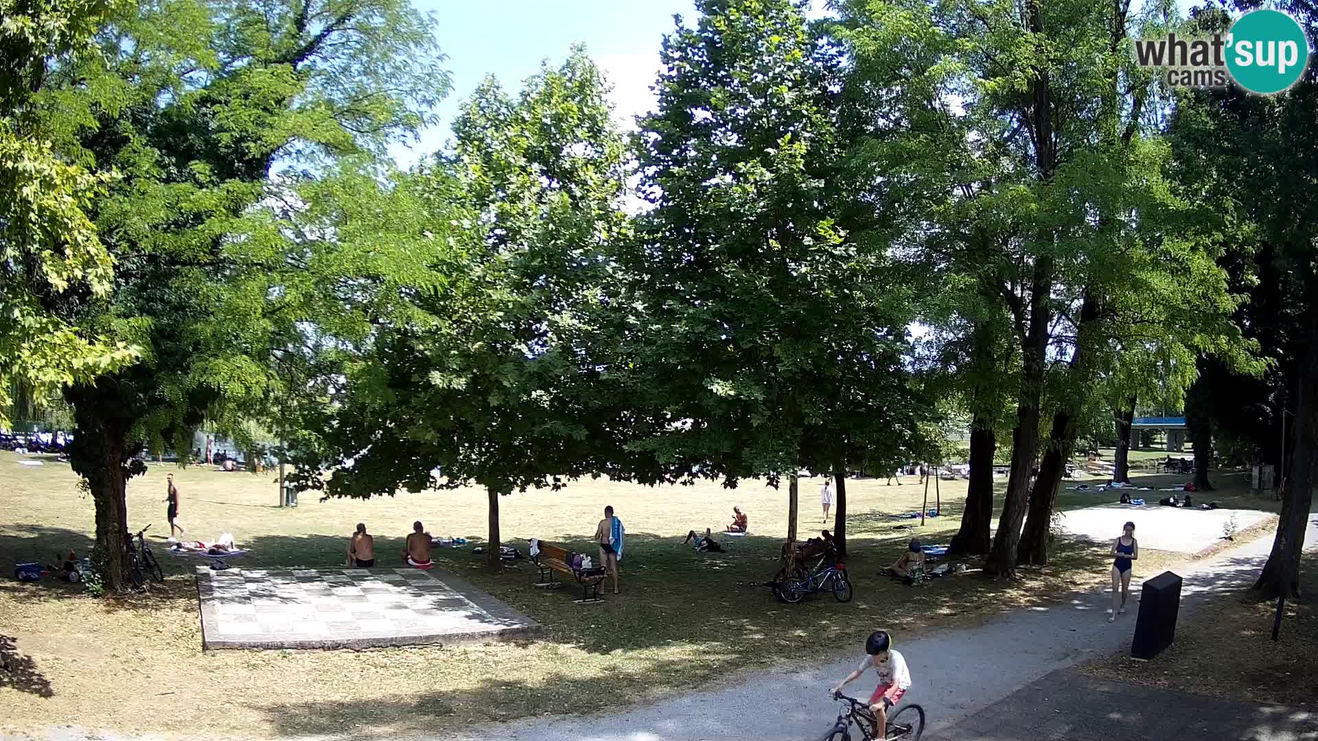 UŽIVO Web kamera Karlovca – Kupalište Foginovo – Korana