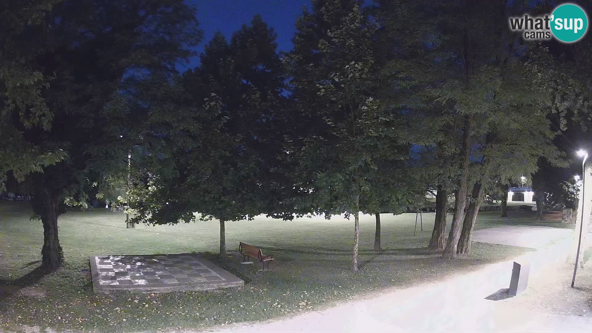 LIVE Karlovac Webcam – Piscina exterior Foginovo – Korana – Croacia