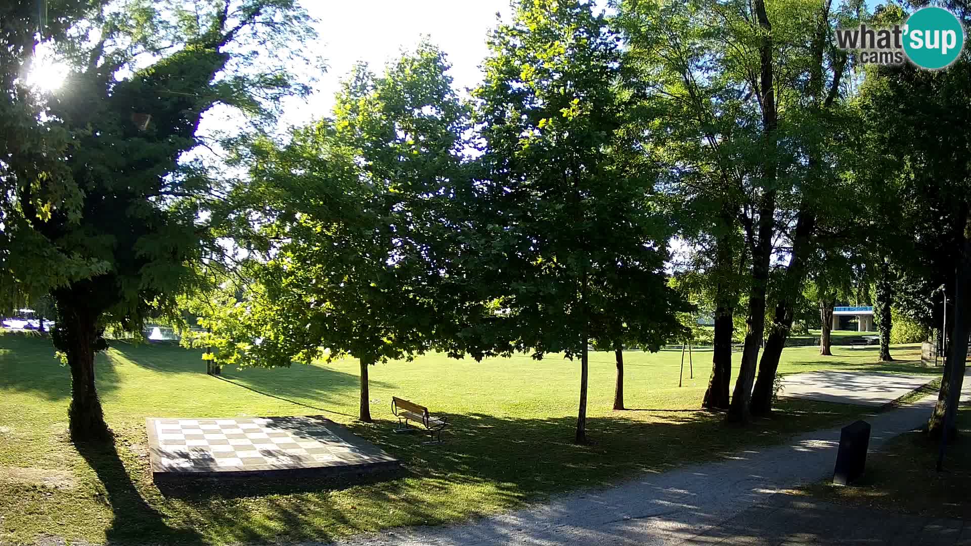 Webcam Karlovac EN DIRECT – Piscine extérieure Foginovo – Korana – Croatie