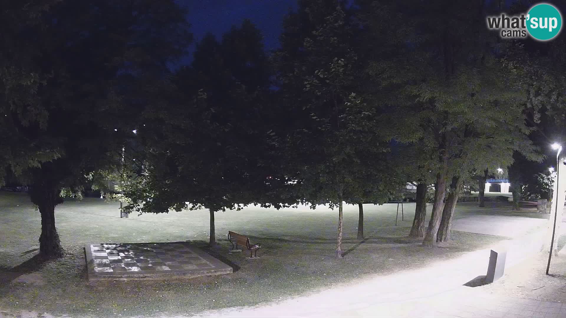 Webcam Karlovac EN DIRECT – Piscine extérieure Foginovo – Korana – Croatie