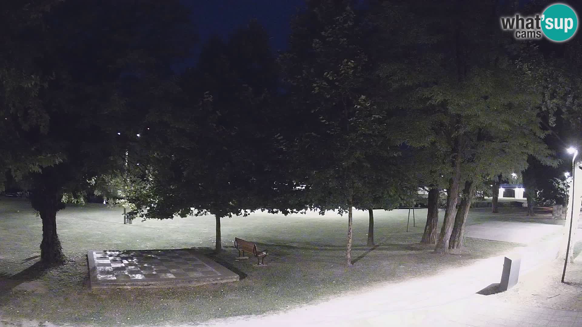 Webcam Karlovac EN DIRECT – Piscine extérieure Foginovo – Korana – Croatie