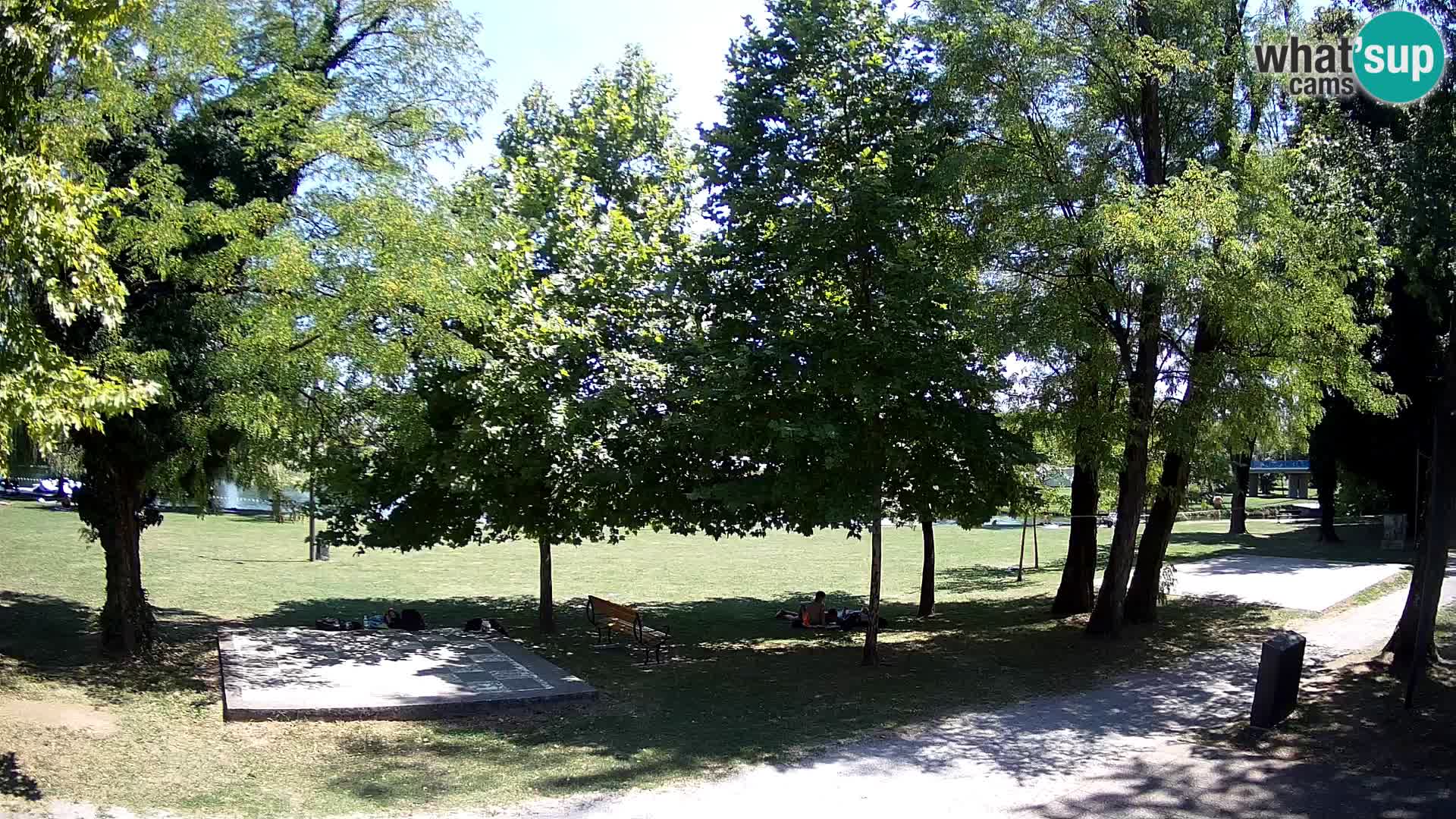 Webcam Karlovac EN DIRECT – Piscine extérieure Foginovo – Korana – Croatie