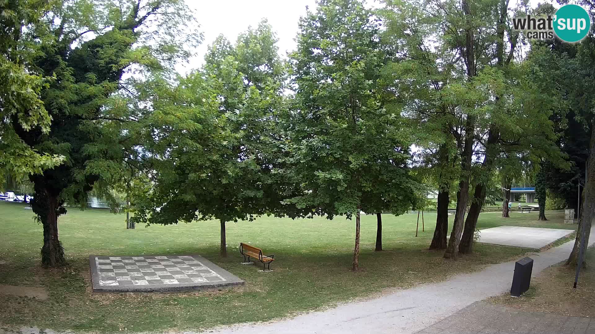 Webcam Karlovac EN DIRECT – Piscine extérieure Foginovo – Korana – Croatie