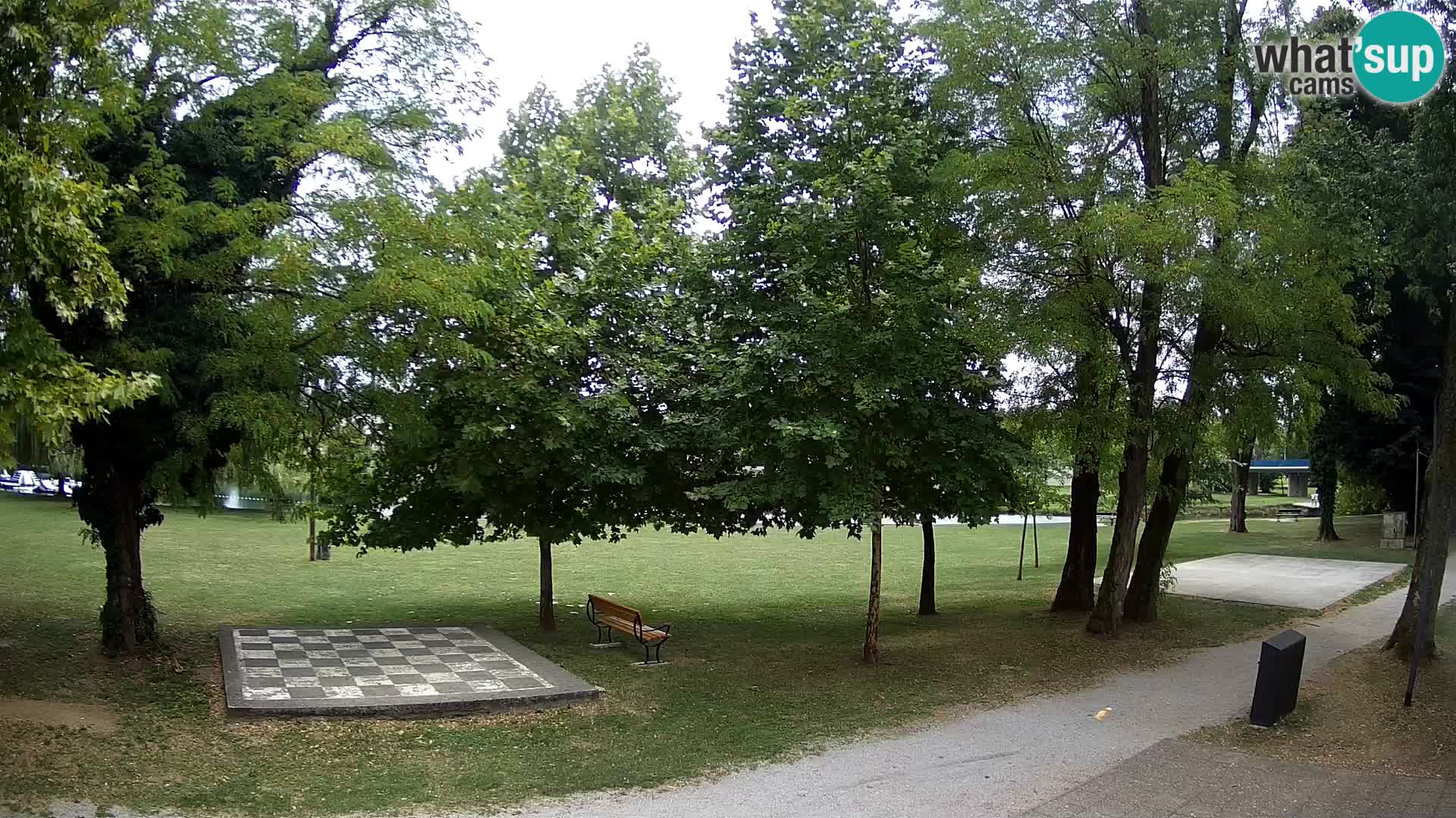 LIVE Karlovac Webcam – Piscina exterior Foginovo – Korana – Croacia