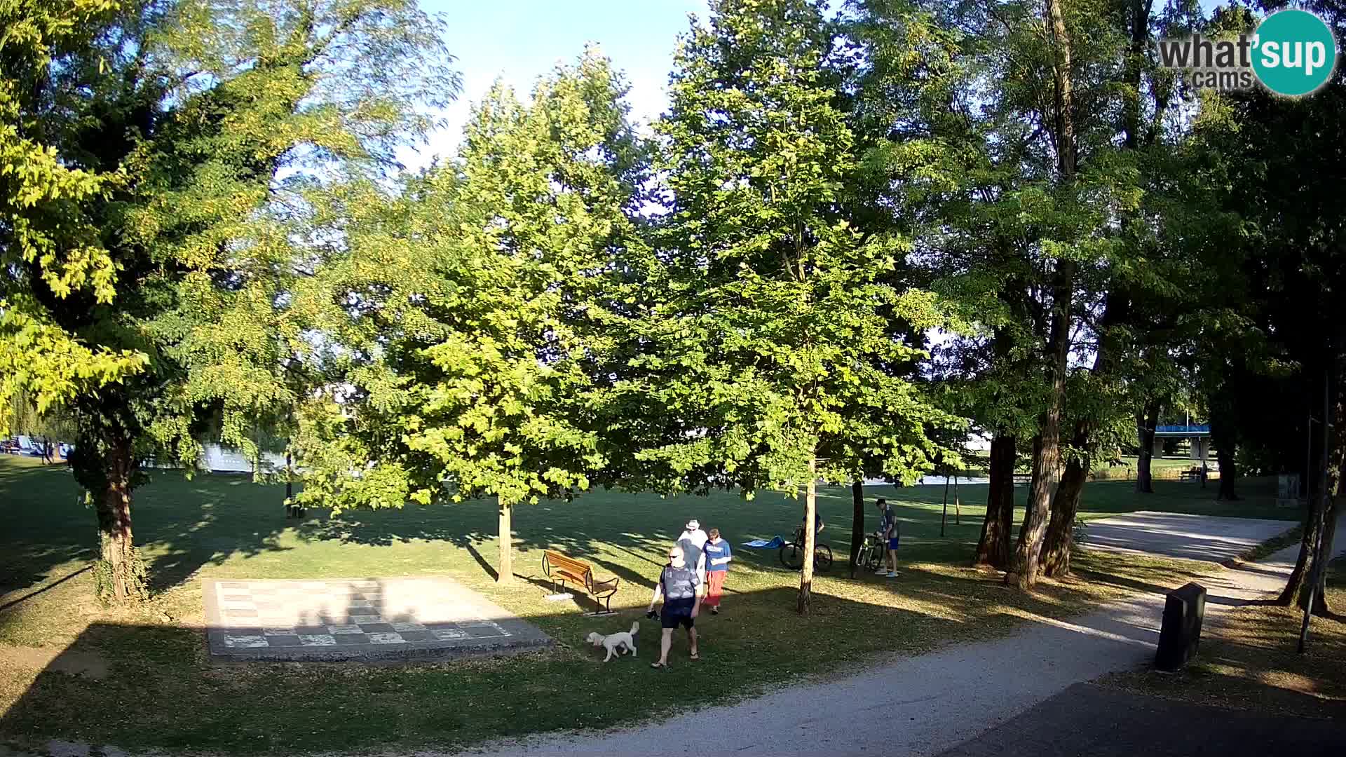 V ŽIVO Spletna kamera Karlovac – mestno kopališče Foginovo – Korana – Hrvaška
