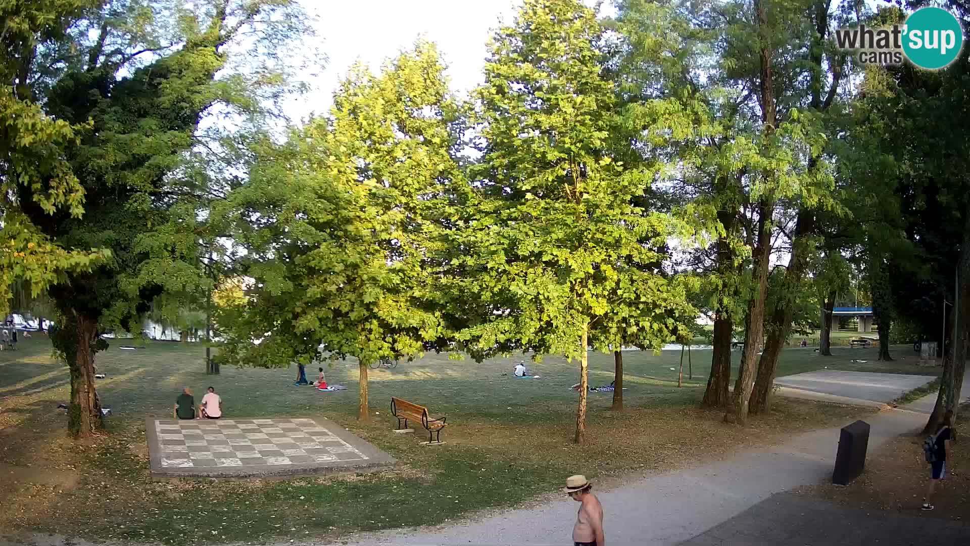 LIVE Karlovac Webcam – Outdoor swimming-pool Foginovo – Korana – Croatia