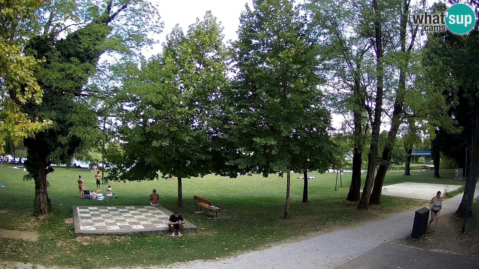 UŽIVO Web kamera Karlovca – Kupalište Foginovo – Korana