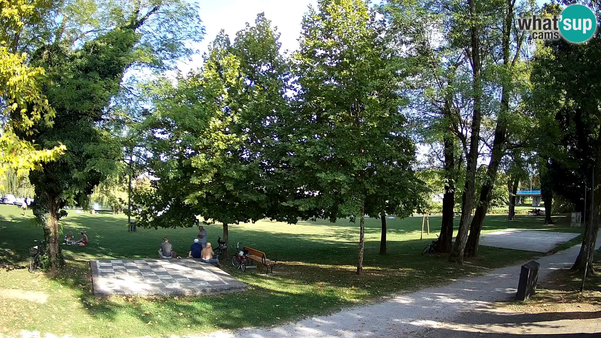 LIVE Karlovac Webcam – Piscina exterior Foginovo – Korana – Croacia