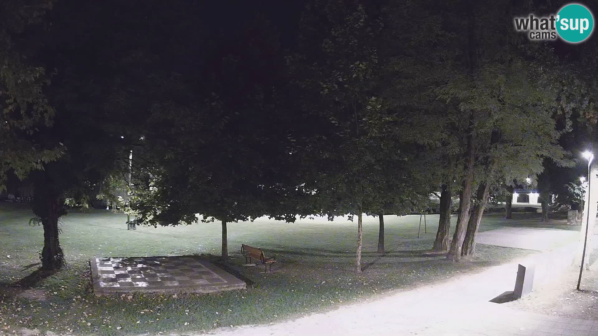 UŽIVO Web kamera Karlovca – Kupalište Foginovo – Korana