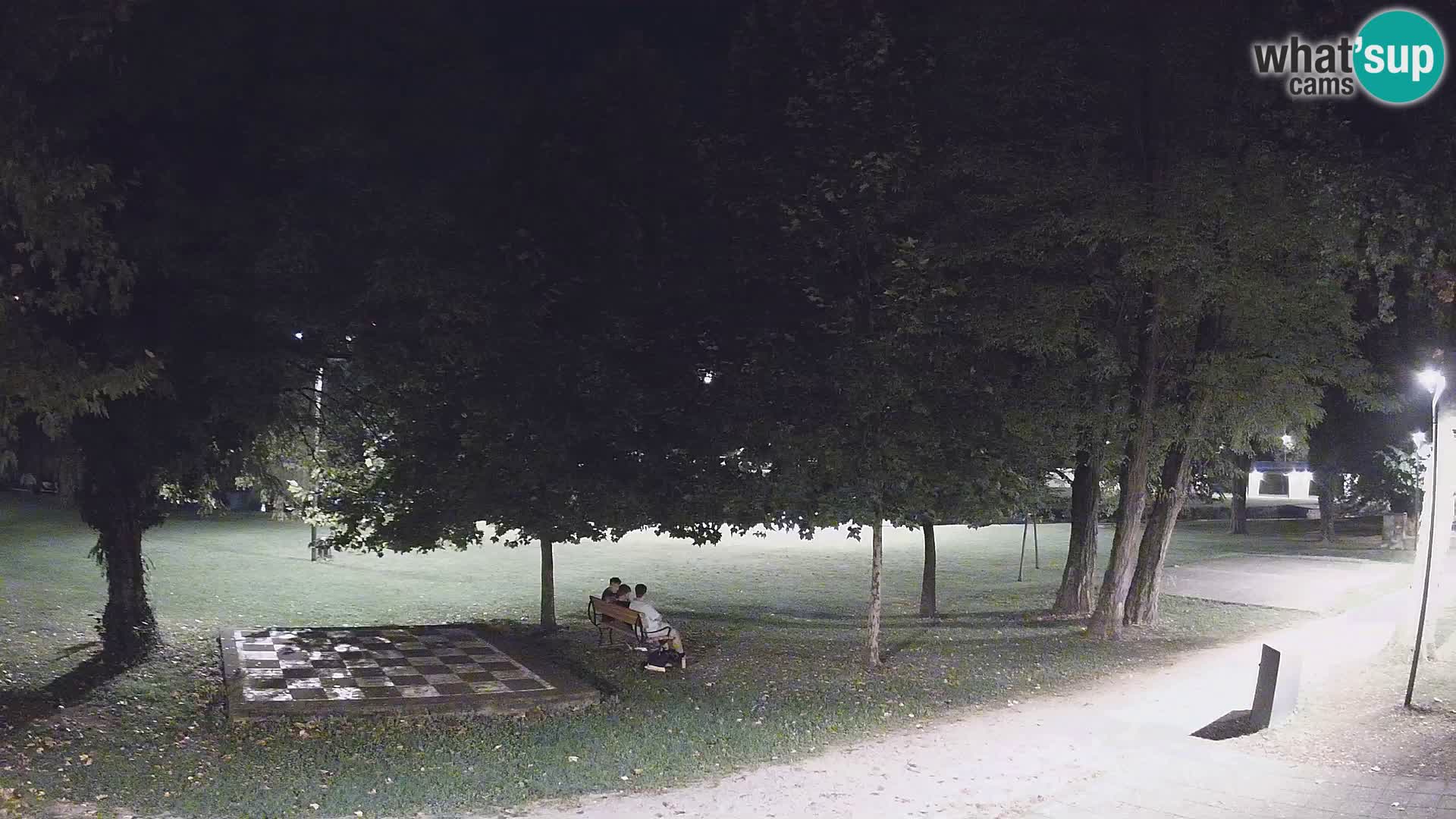 V ŽIVO Spletna kamera Karlovac – mestno kopališče Foginovo – Korana – Hrvaška