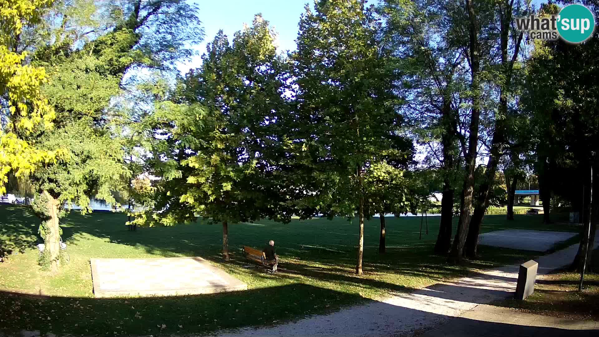 LIVE Karlovac Webcam – Piscina exterior Foginovo – Korana – Croacia