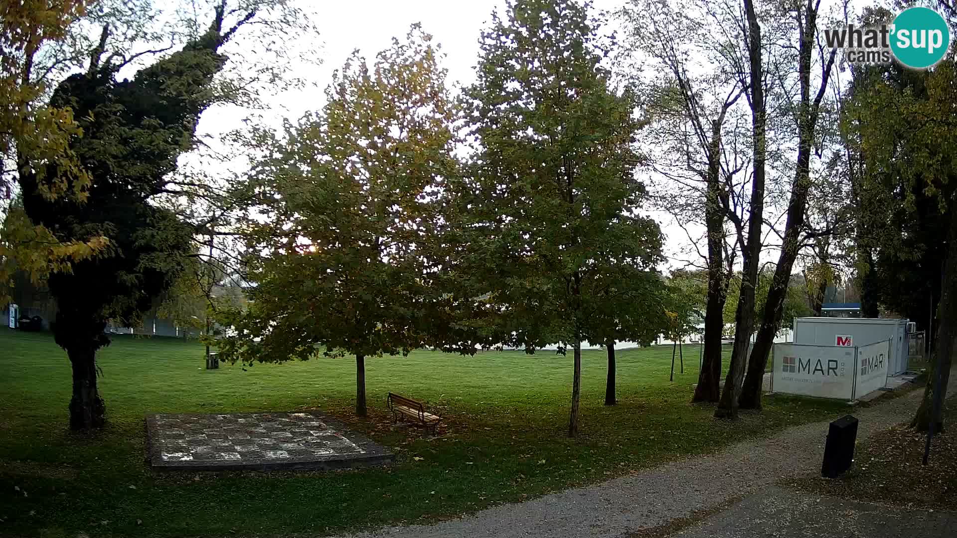 V ŽIVO Spletna kamera Karlovac – mestno kopališče Foginovo – Korana – Hrvaška