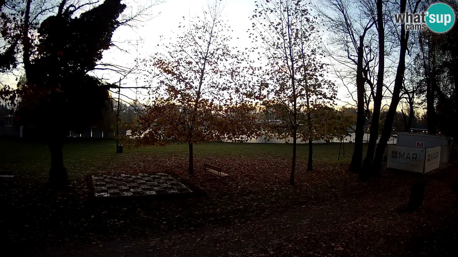 V ŽIVO Spletna kamera Karlovac – mestno kopališče Foginovo – Korana – Hrvaška