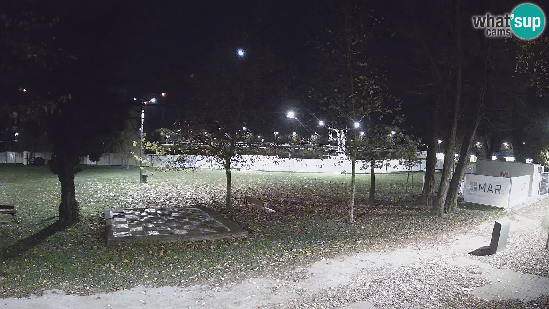 LIVE Karlovac Webcam – Piscina exterior Foginovo – Korana – Croacia