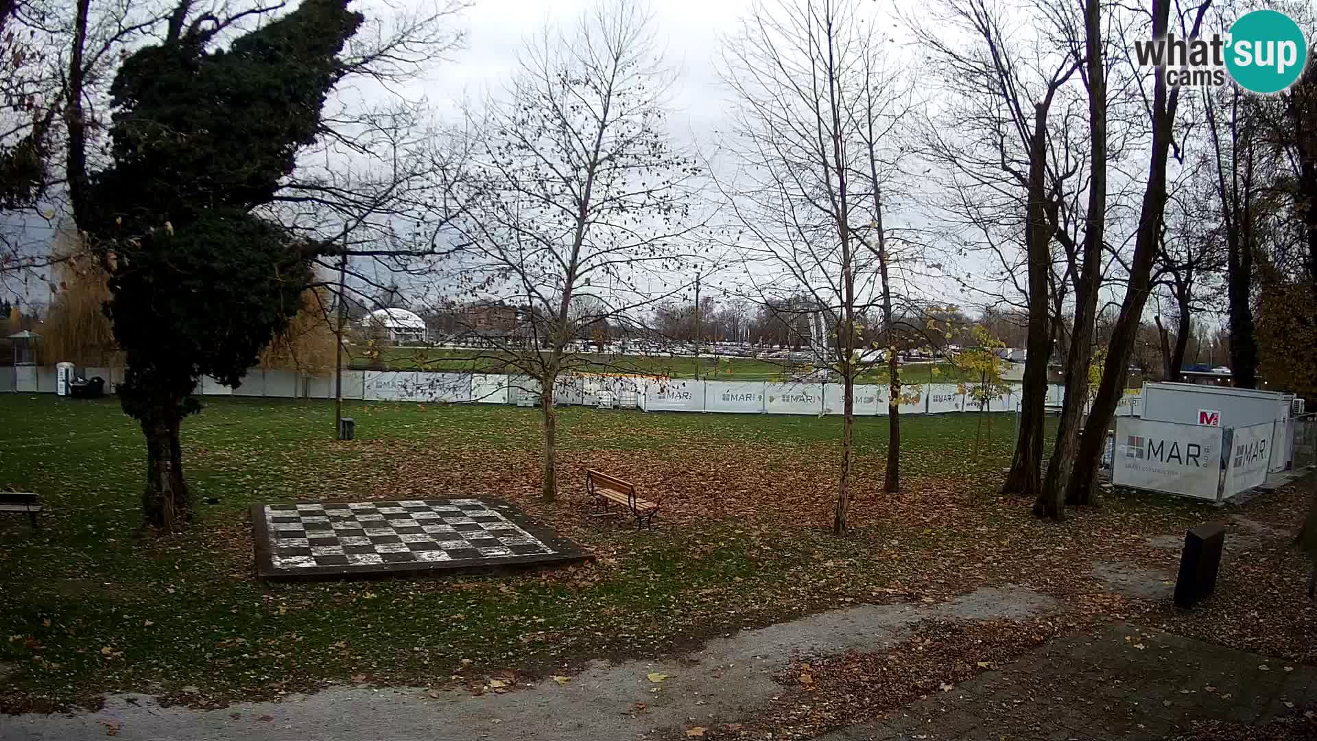 V ŽIVO Spletna kamera Karlovac – mestno kopališče Foginovo – Korana – Hrvaška