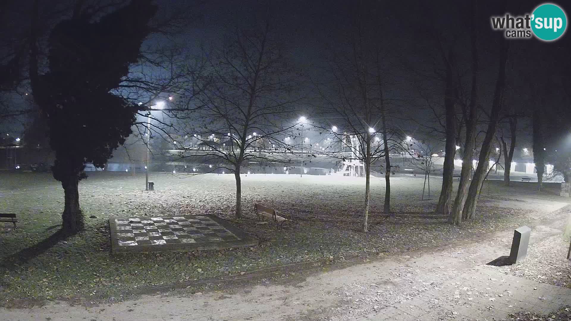 LIVE Karlovac Webcam – Piscina exterior Foginovo – Korana – Croacia