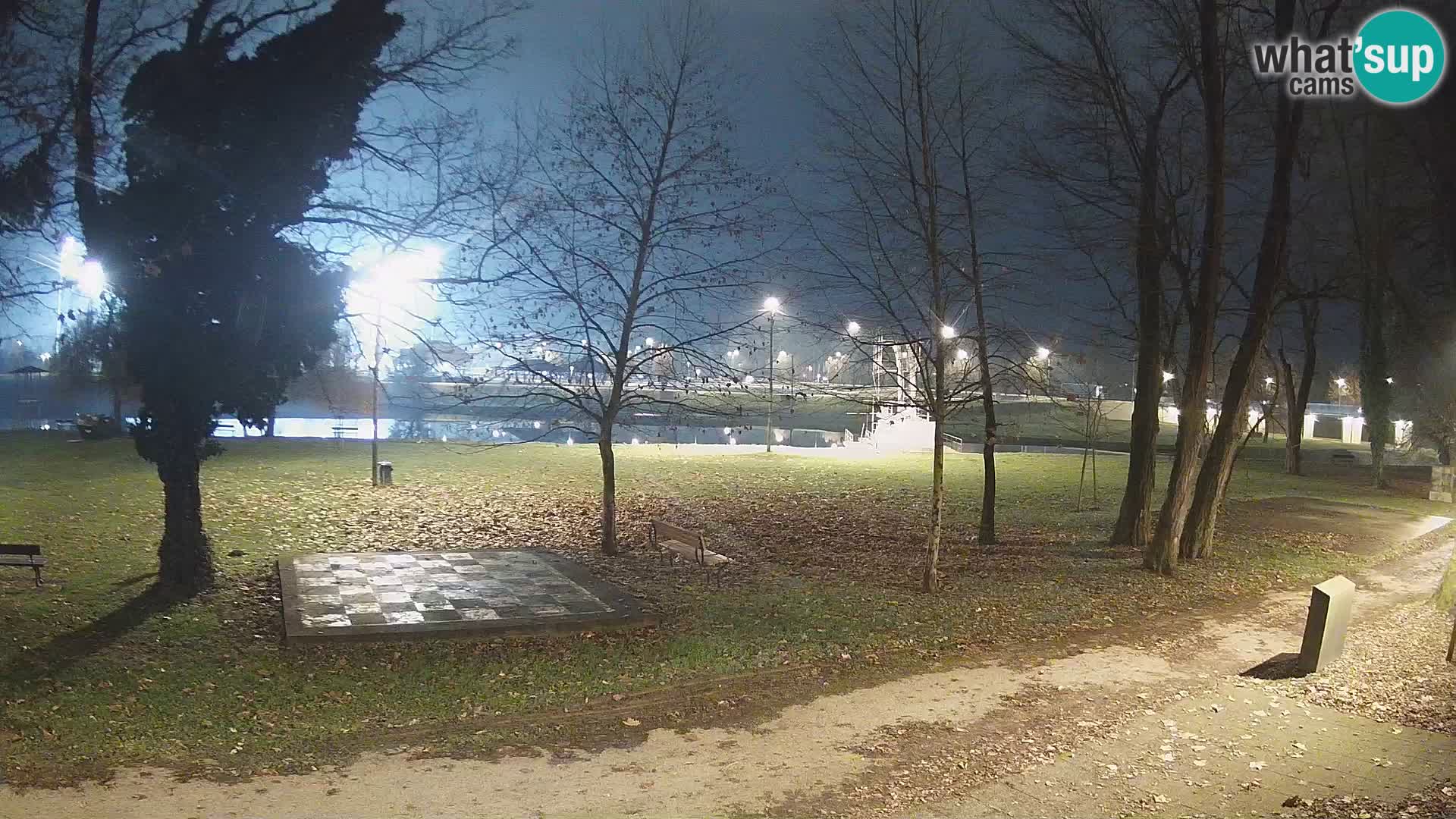 Webcam Karlovac EN DIRECT – Piscine extérieure Foginovo – Korana – Croatie