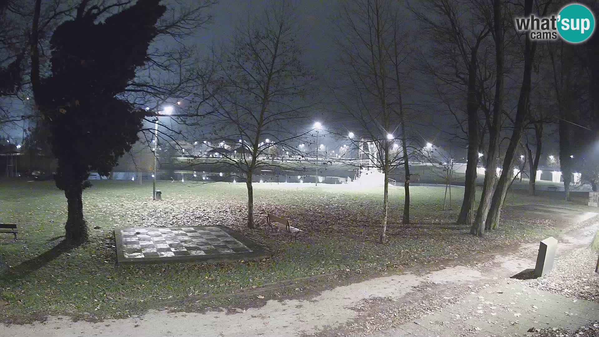 UŽIVO Web kamera Karlovca – Kupalište Foginovo – Korana