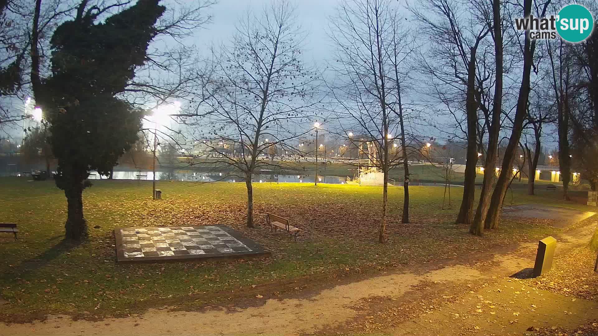 LIVE Karlovac Webcam – Piscina exterior Foginovo – Korana – Croacia