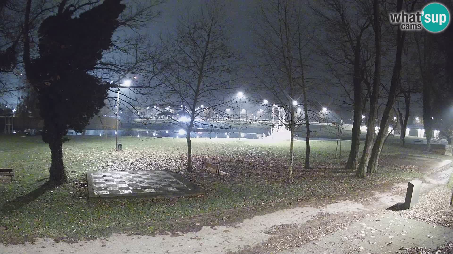 LIVE Karlovac Webcam – Piscina exterior Foginovo – Korana – Croacia