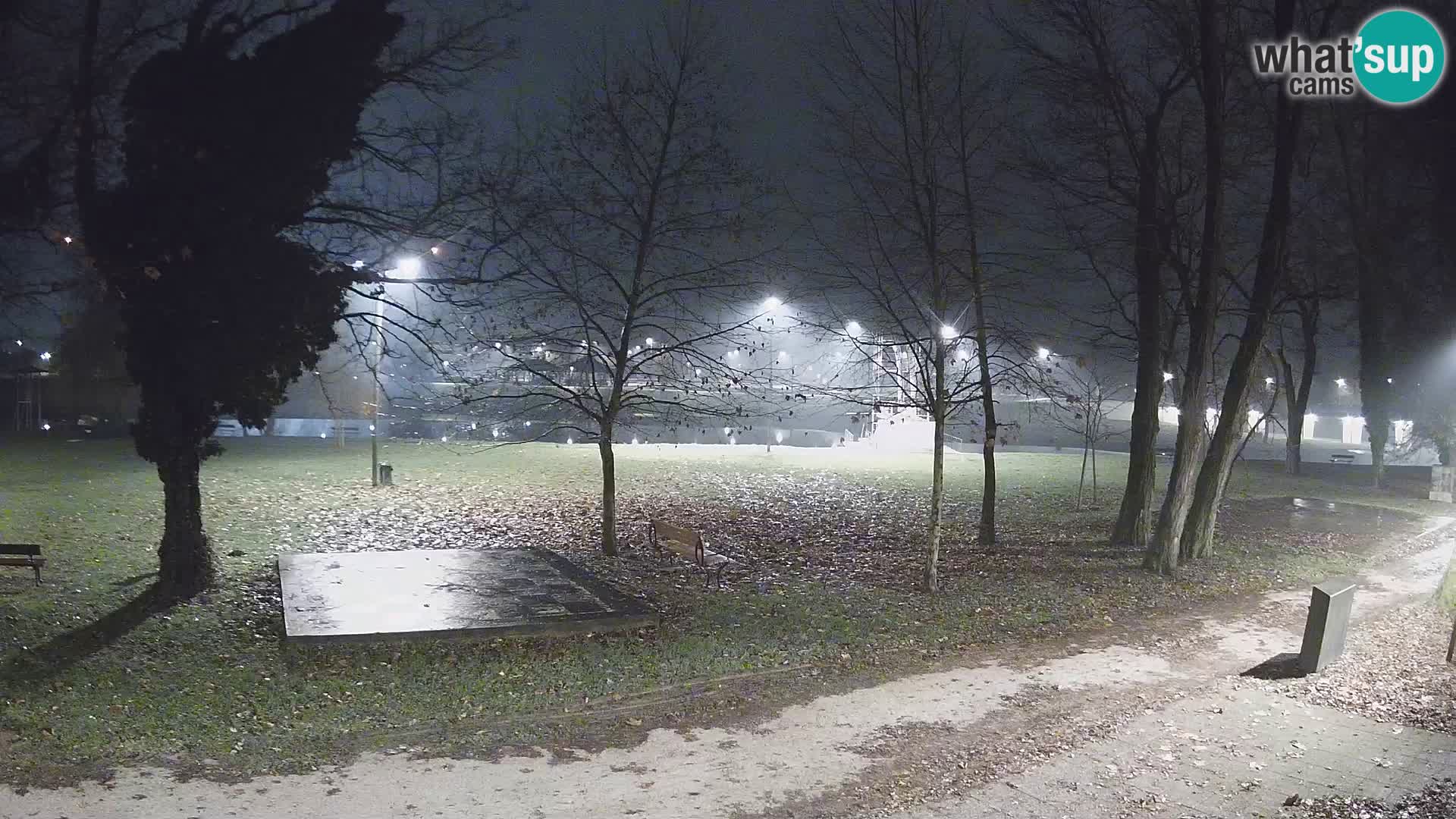 Webcam Karlovac EN DIRECT – Piscine extérieure Foginovo – Korana – Croatie