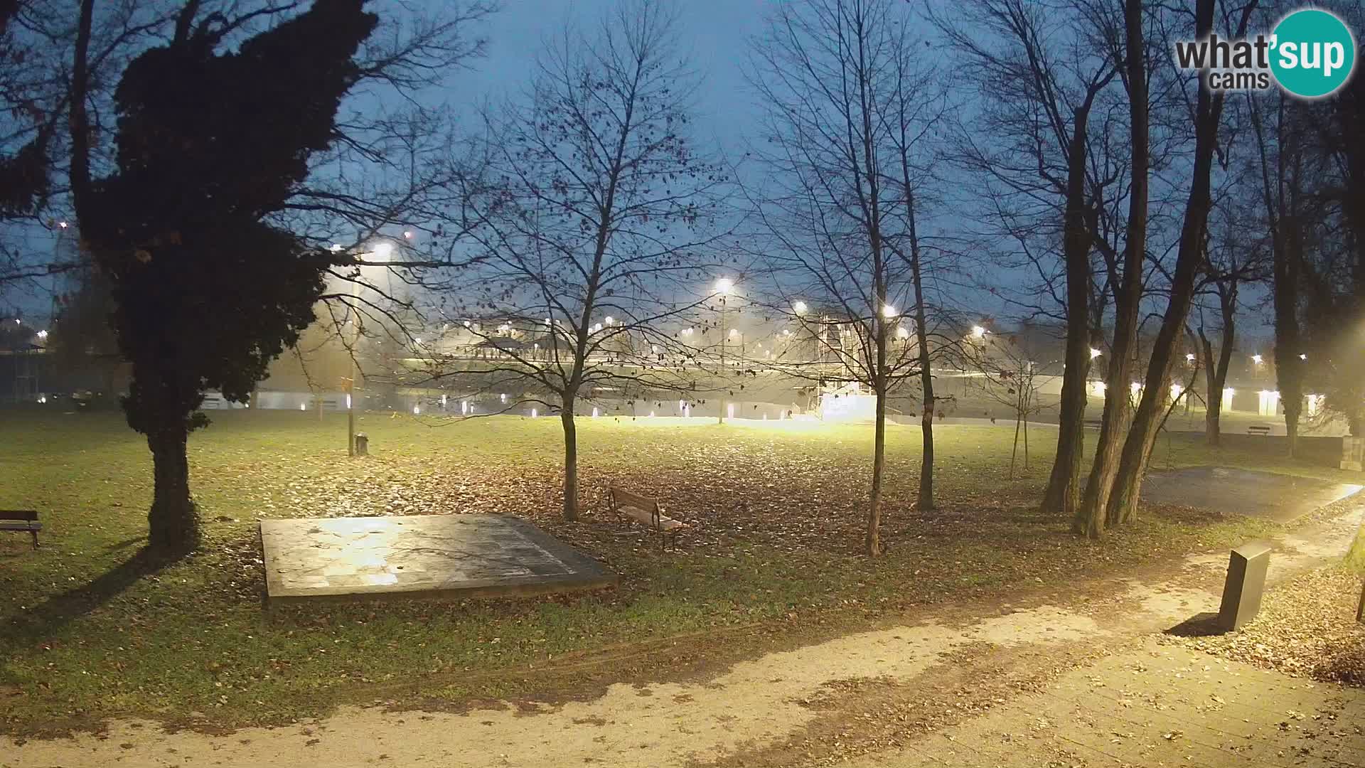 V ŽIVO Spletna kamera Karlovac – mestno kopališče Foginovo – Korana – Hrvaška