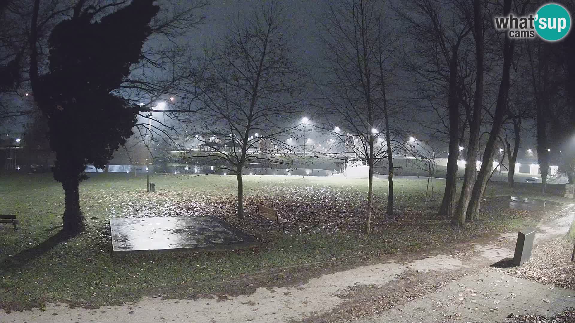 Webcam Karlovac EN DIRECT – Piscine extérieure Foginovo – Korana – Croatie