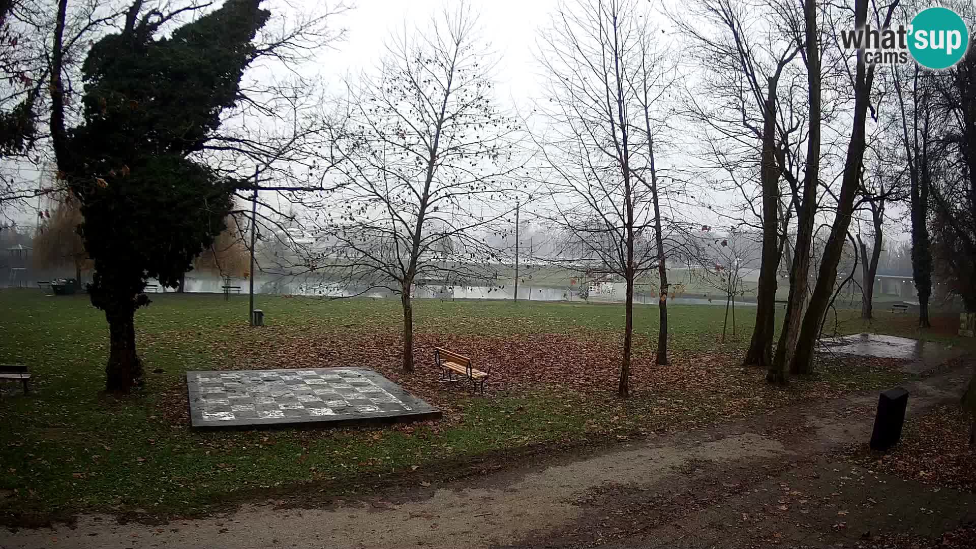 LIVE Karlovac Webcam – Piscina exterior Foginovo – Korana – Croacia