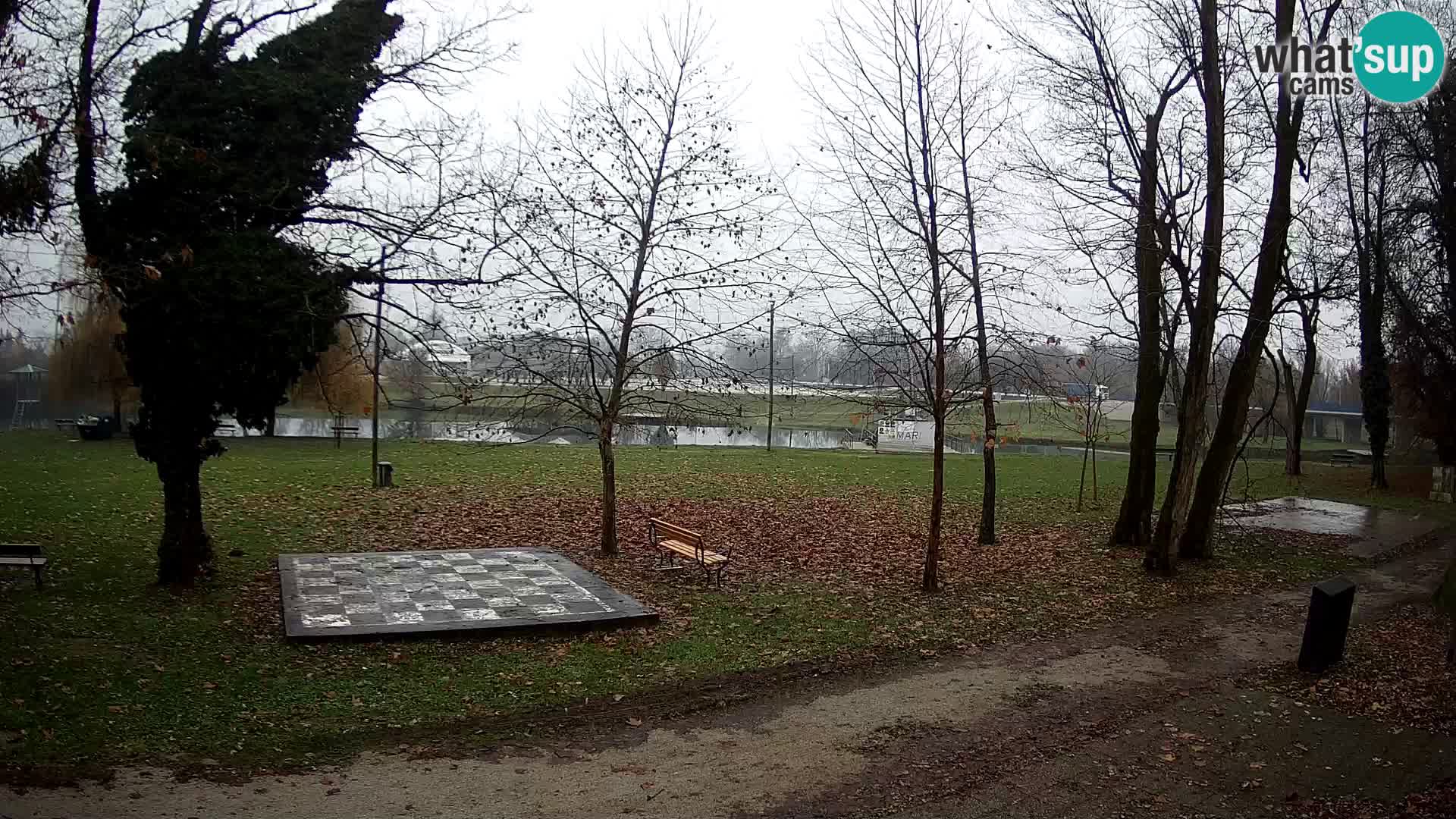 Webcam Karlovac EN DIRECT – Piscine extérieure Foginovo – Korana – Croatie