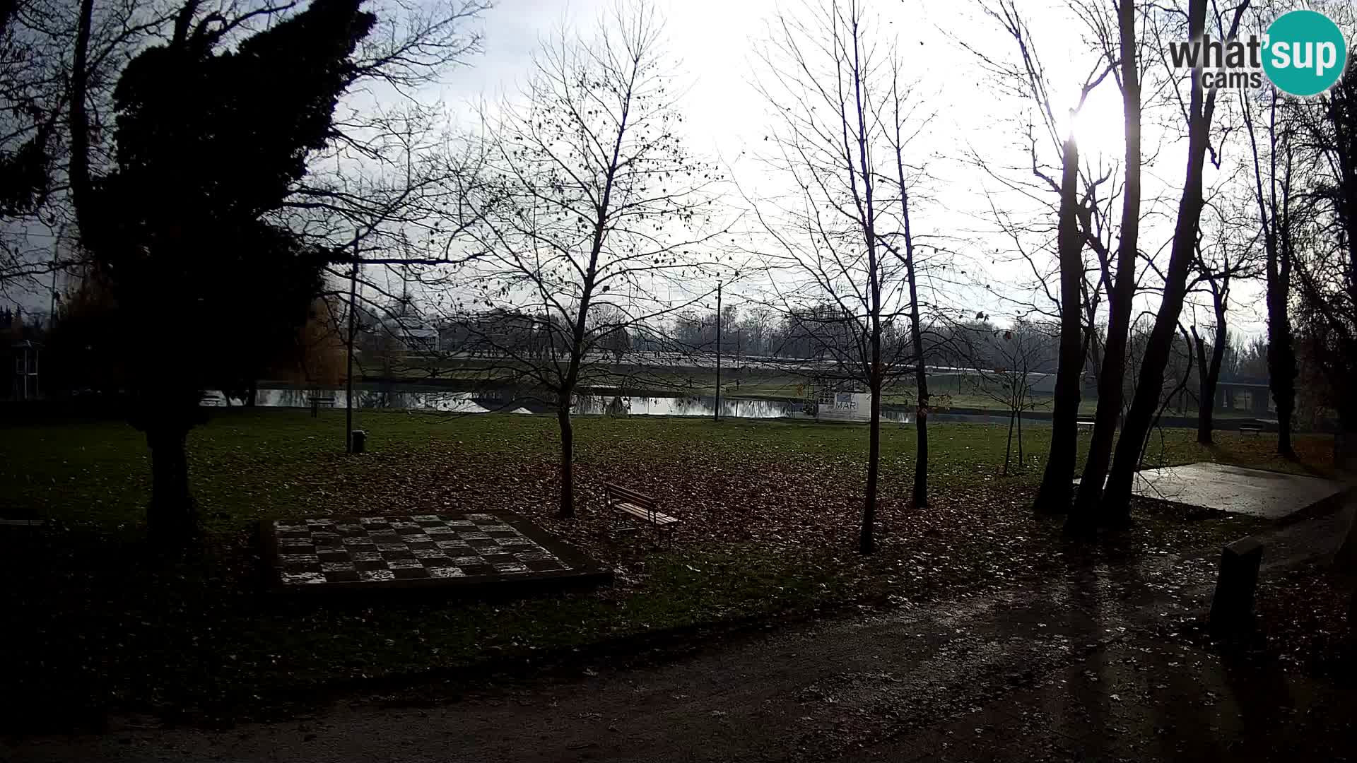 LIVE Karlovac Webcam – Piscina exterior Foginovo – Korana – Croacia